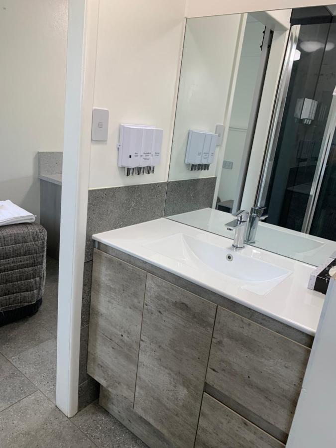 Y Motels Кингарой Экстерьер фото